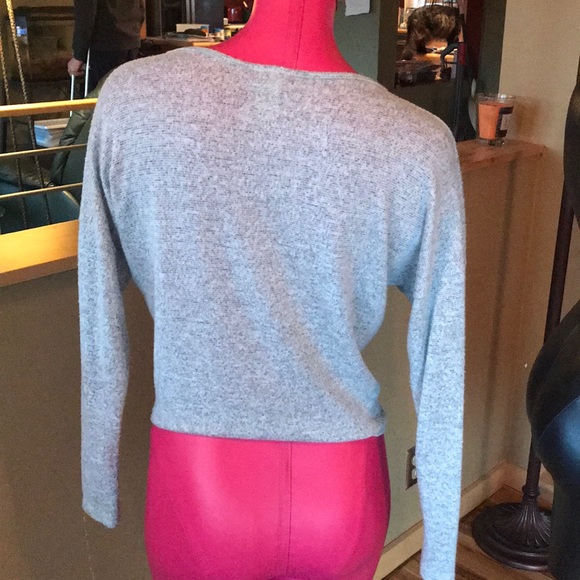 Top - Picture 3 of 7